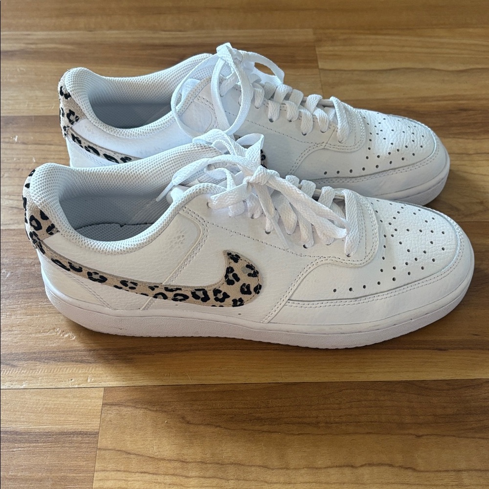 Nike Women’s White Sneakers with Leopard Accent - Picture 5 of 9